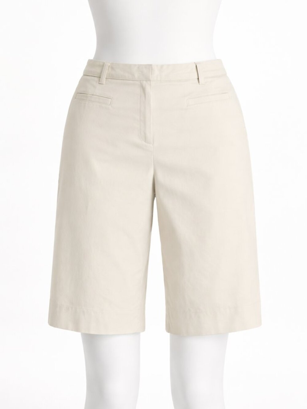 Apt 9 Bermuda Shorts Size 8 EUC Khaki